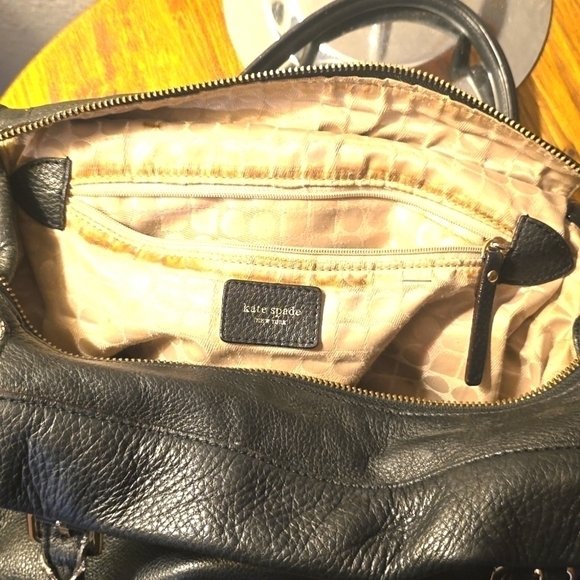 Kate Spade Top handle Pebbled leather Black Purse Bag neutral minimalist S.Large - Picture 10 of 15